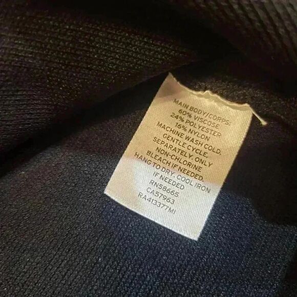 Rachel Parcell Women's Black Viscose/Poly/Nylon Knit Crew Neck Bell Sleeve Sweat - Picture 10 of 10